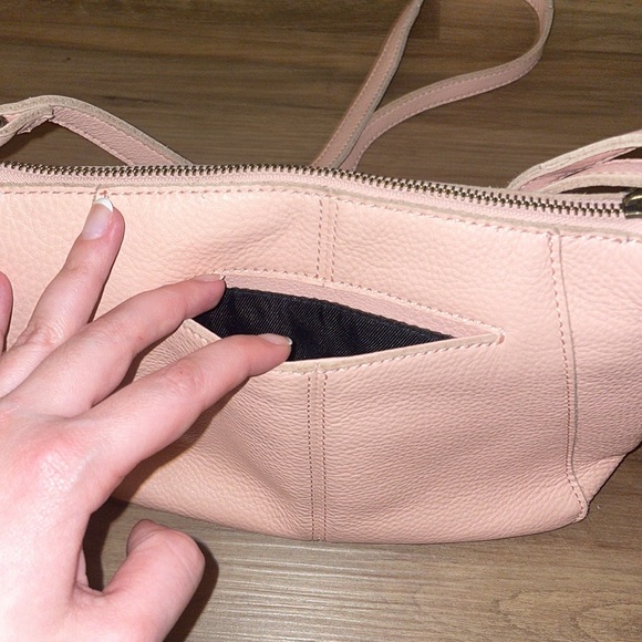 Pink Leather Crossbody Purse with Gold Hardware The Sak - Picture 5 of 14